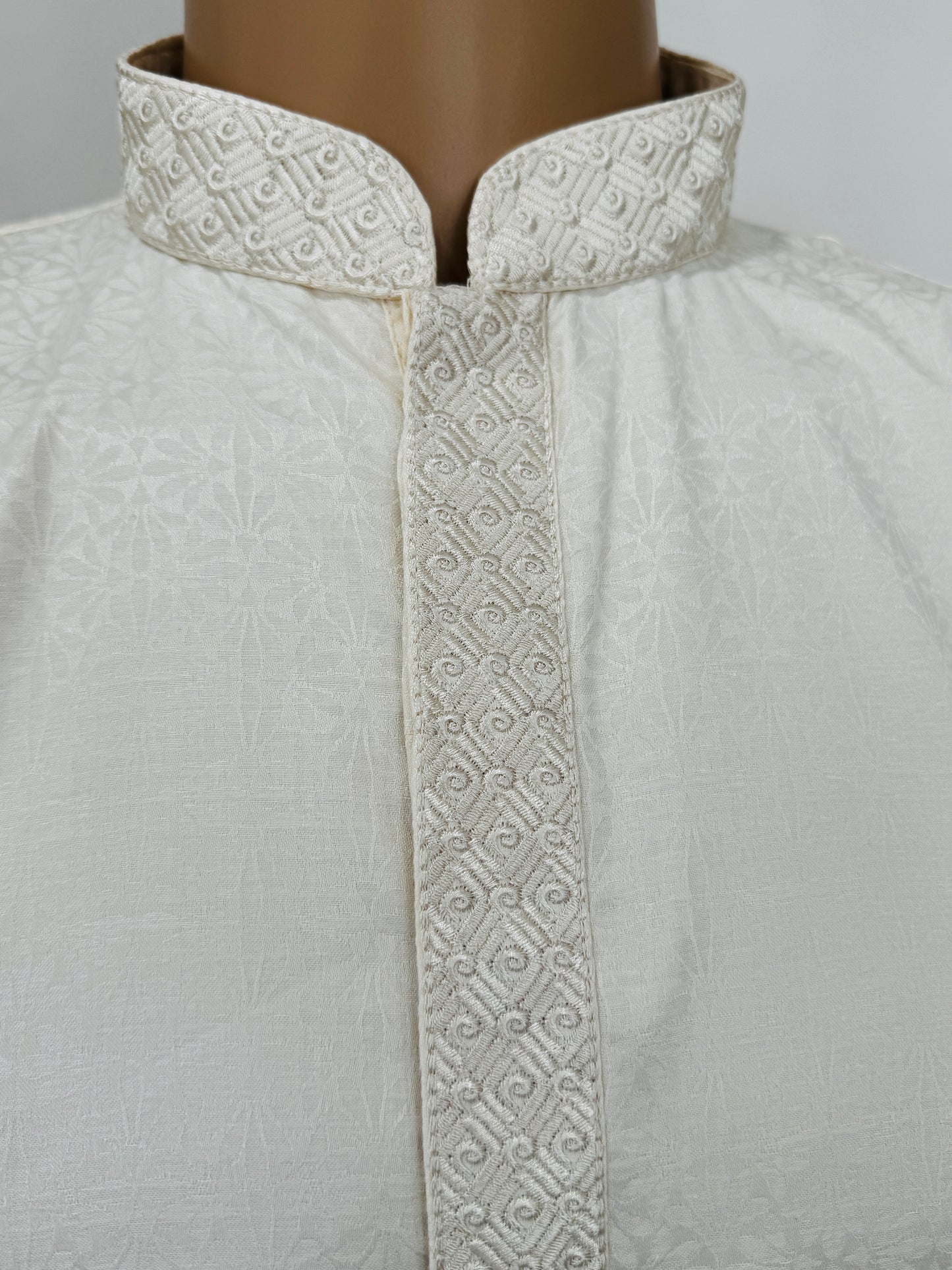 The Artisan Aura – Cloud Cream